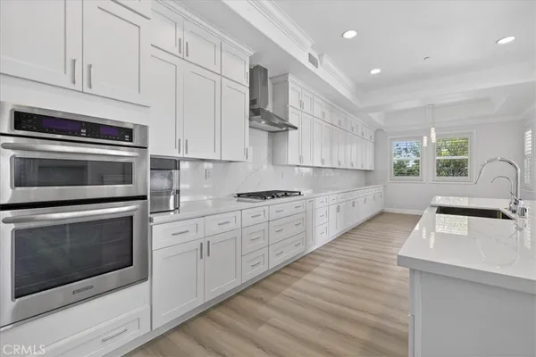 $7,500 | 17872 Via Roma, Yorba Linda, CA 92886