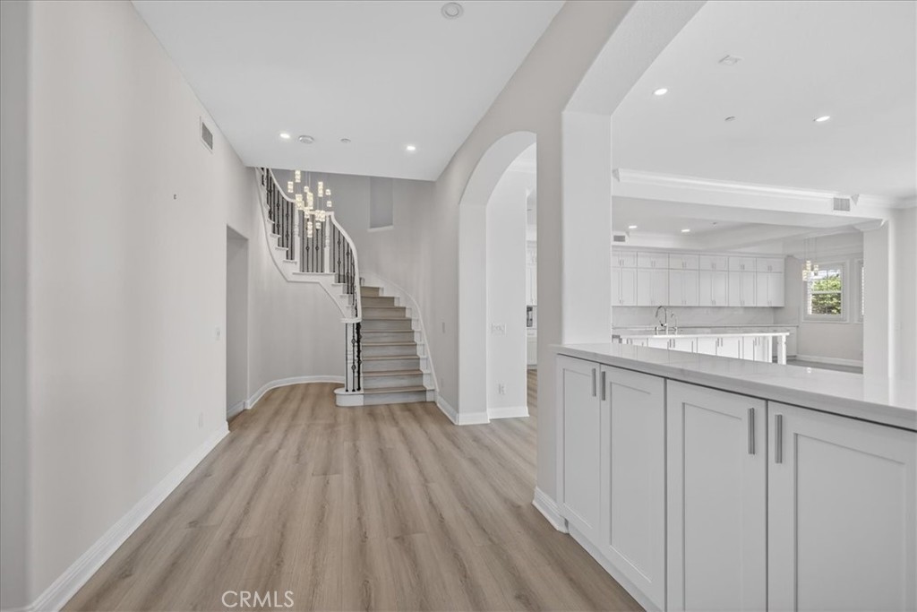 17872 Via Roma Yorba Linda, CA 92886 - Photo 4 of 57