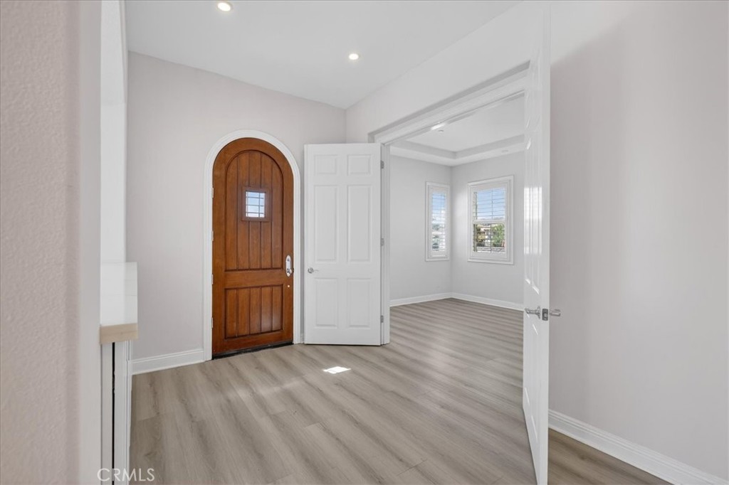 17872 Via Roma Yorba Linda, CA 92886 - Photo 5 of 57