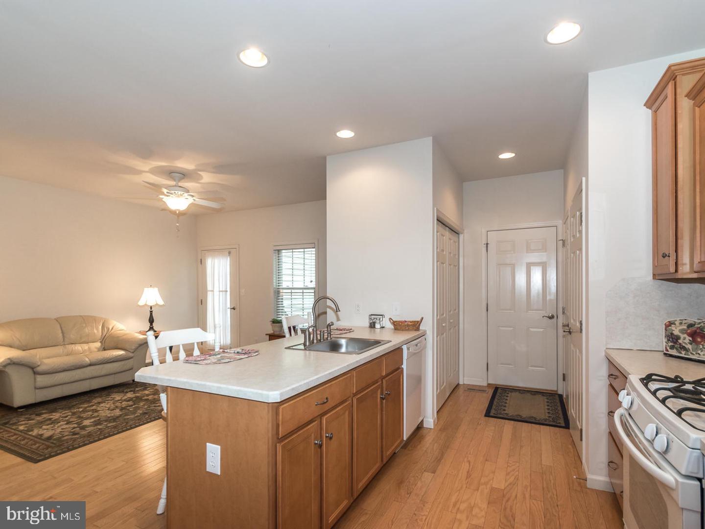 413 Laurel Ridge Path Cochranville, PA 19330 - Photo 7 of 26 Kitchen