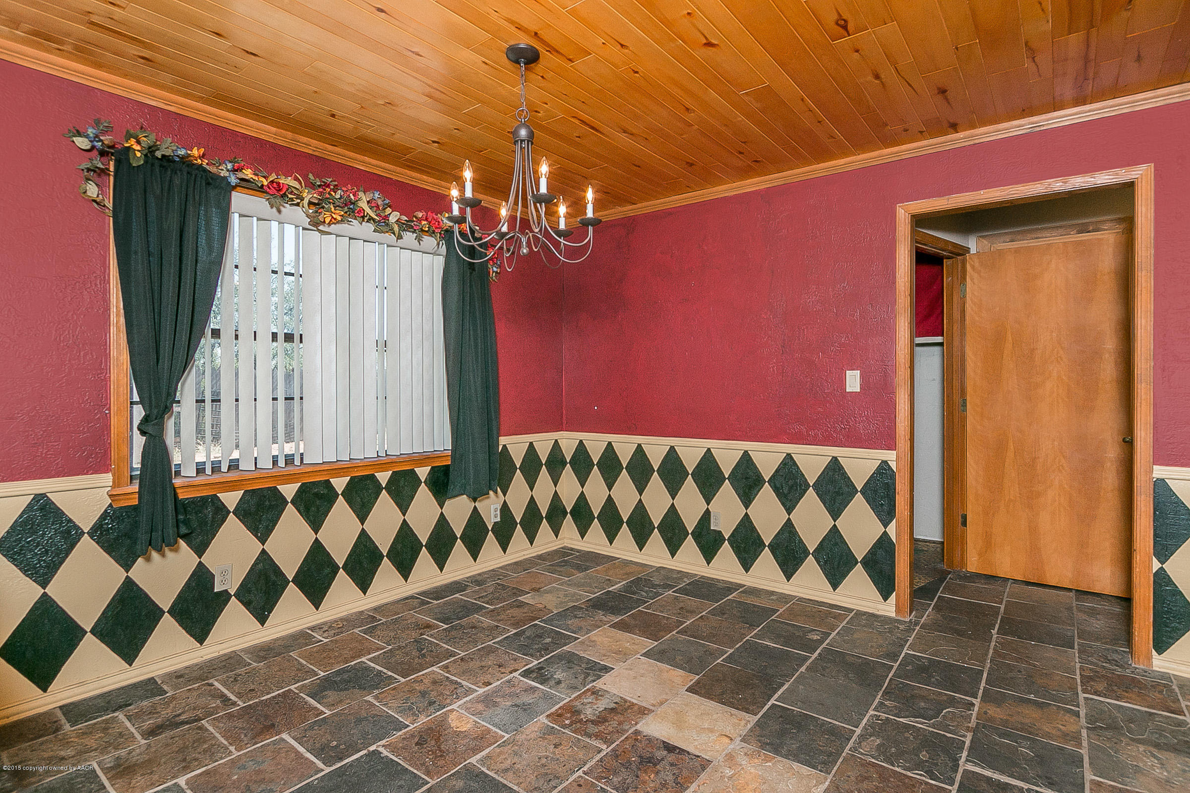5201 Brickplant Road Amarillo, TX 79124 - Photo 11 of 27 Dining Room