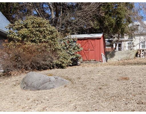 742 Old West Warren Road Warren, MA 01092 - Photo 4 of 23 Gallery Image 4