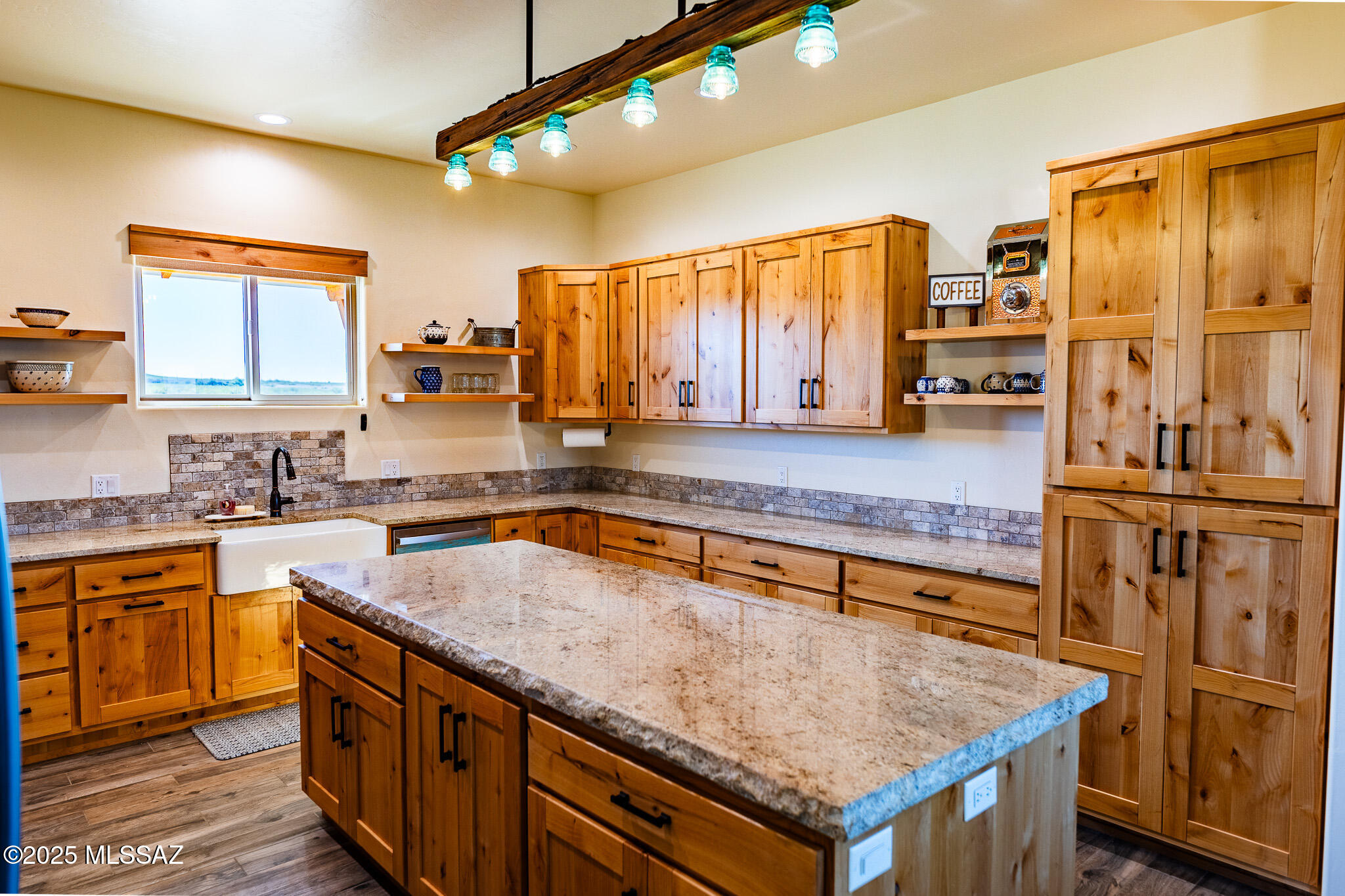1121 North Apache Ridge Road Benson, AZ 85602 - Photo 11 of 47 R62B7835-HDR