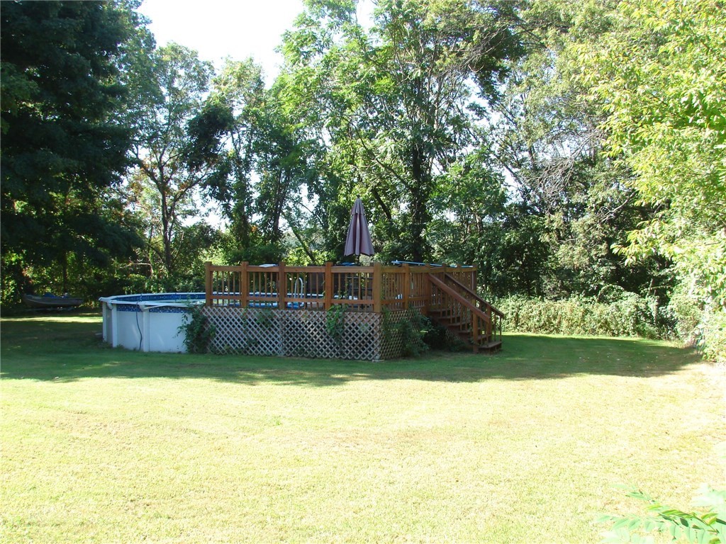 1184 Mendon Road Cumberland, RI 02864 - Photo 4 of 11
