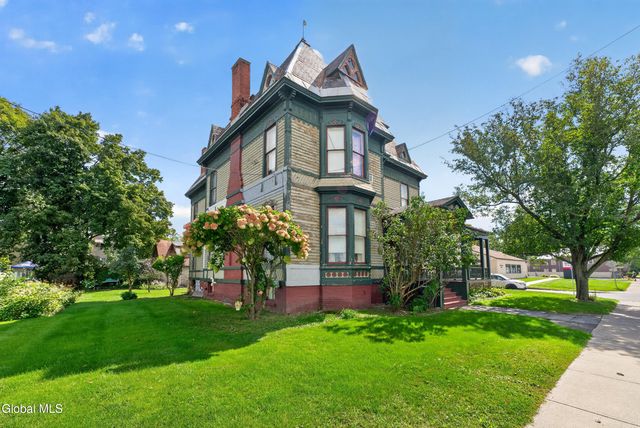 $425,000 | 824 2nd Avenue, Troy, NY 12182