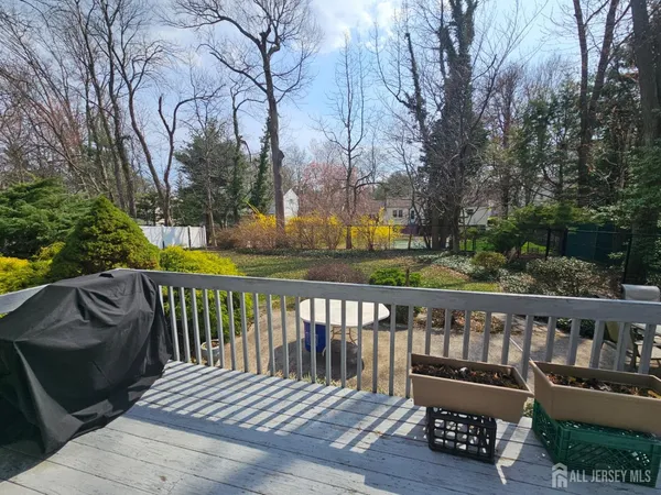 $1,100,000 | 15 Cutter Avenue, Edison, NJ 08820