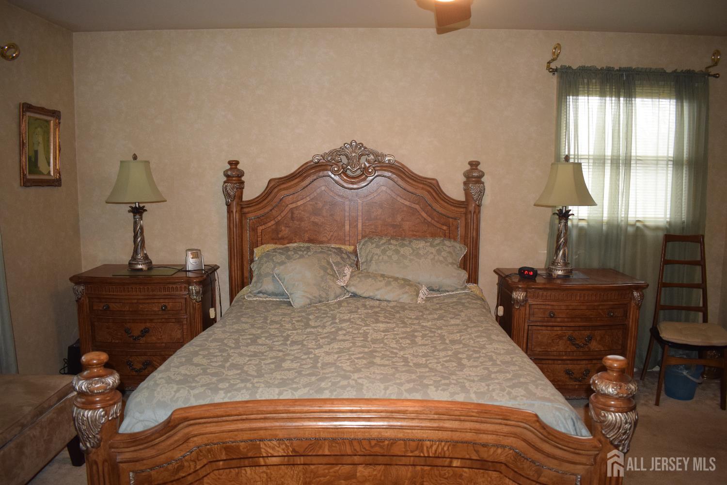 15 Cutter Avenue Edison, NJ 08820 - Photo 7 of 32 a bedroom with a bed and wooden floor