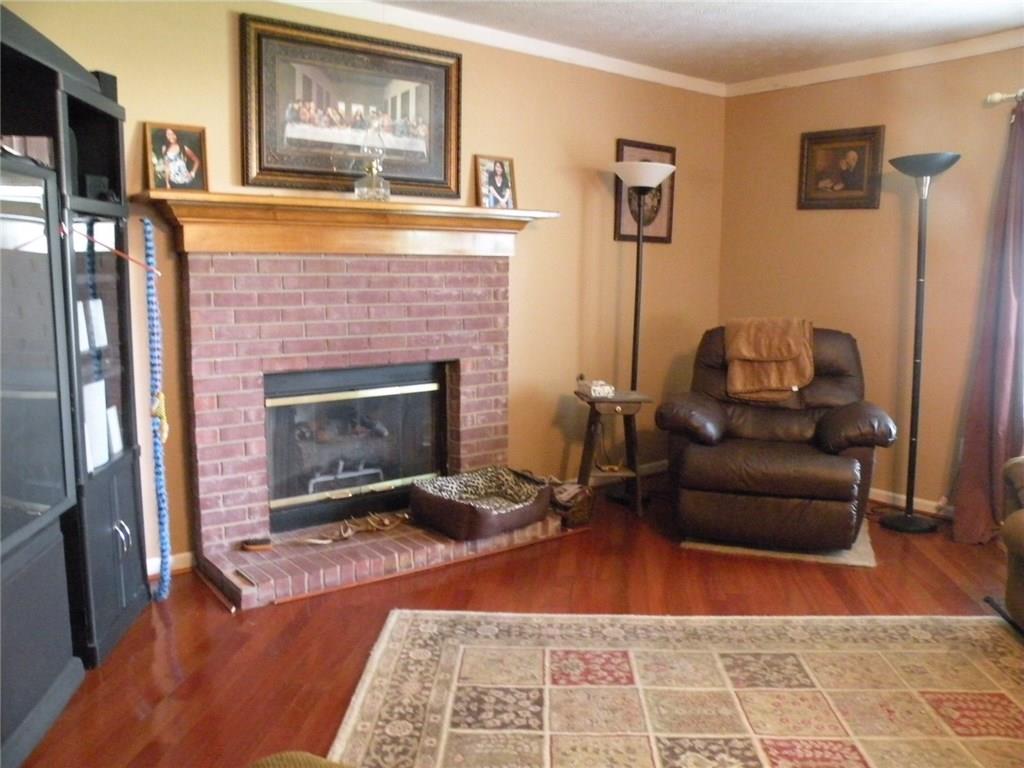 1091 Hopkins Road Indianapolis, IN 46229 - Photo 12 of 30 Gallery Image 12
