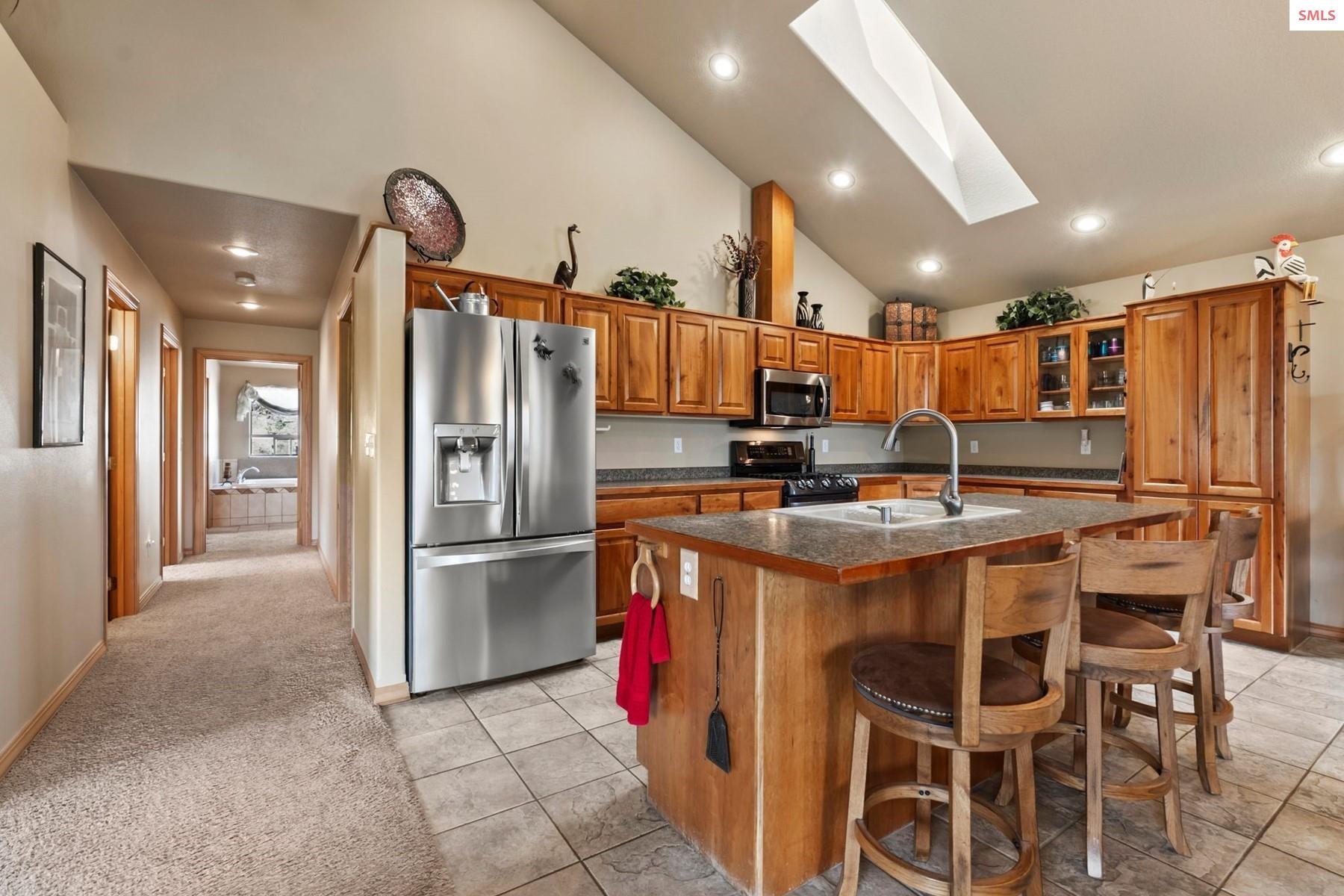 159 Frontier Village Road Naples, ID 83847 - Photo 11 of 52 Gallery Image 11