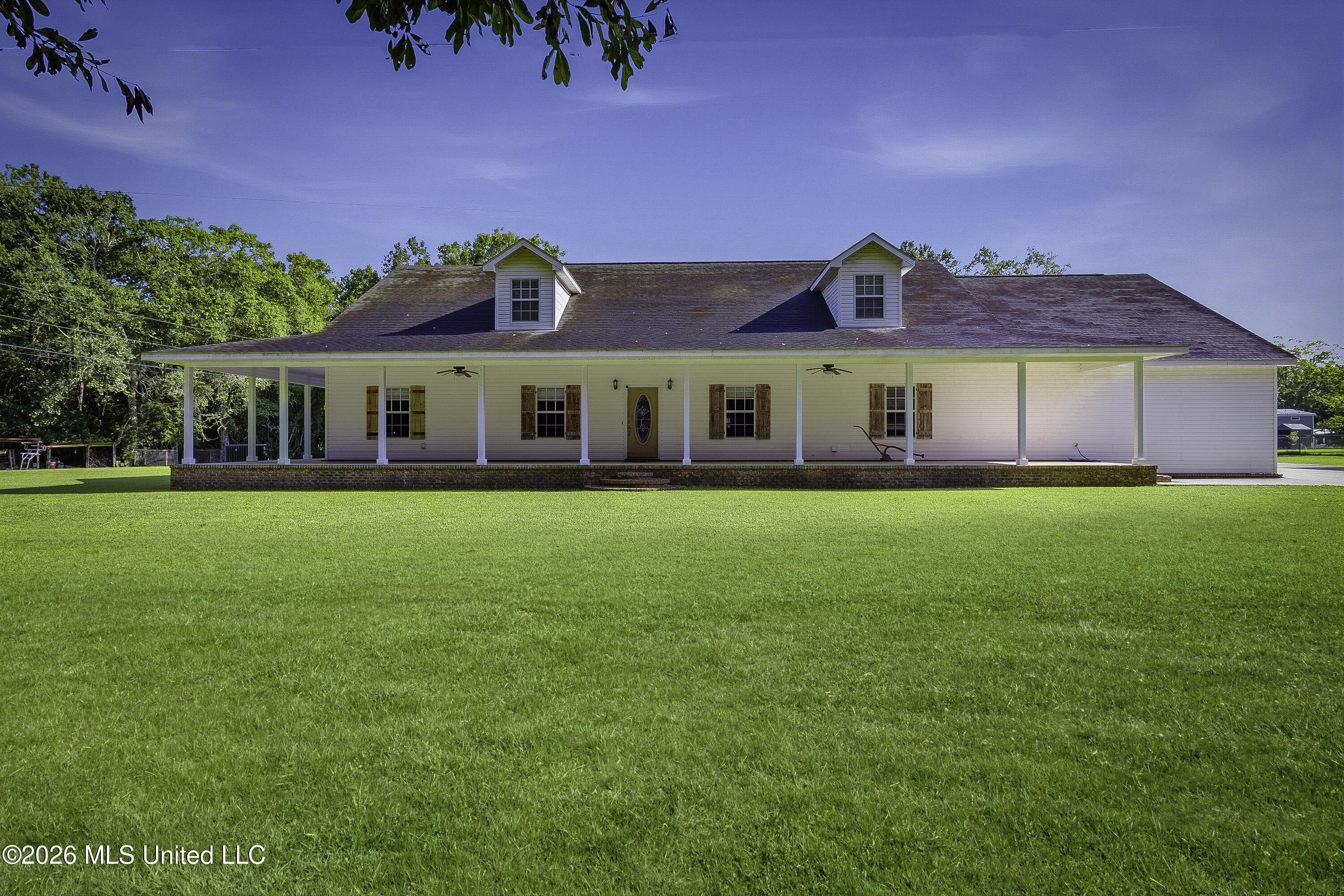 8217 Tucker Road Biloxi, MS 39532 - Photo 1 of 48 00001