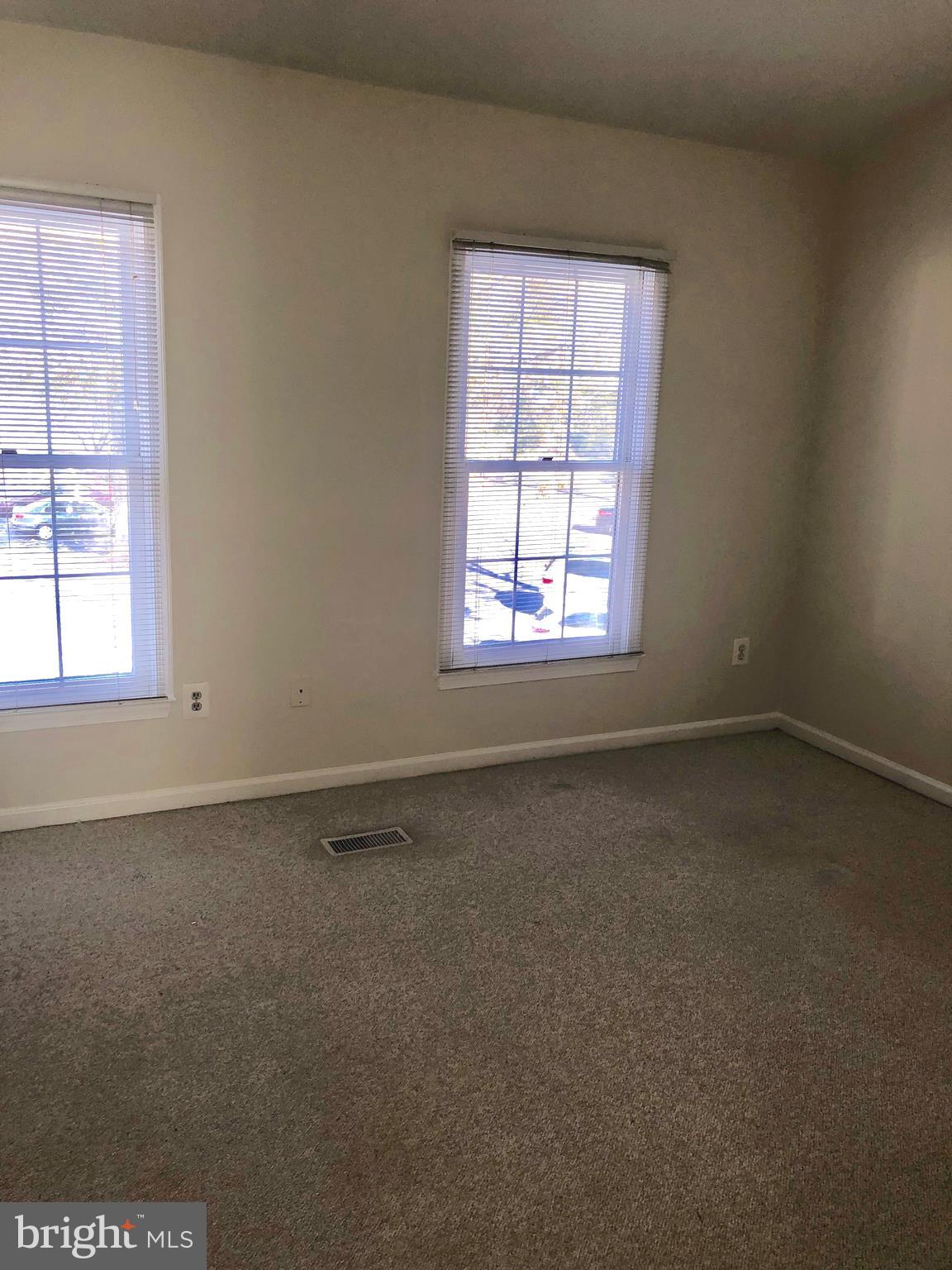 8568 Springfield Oaks Drive Springfield, VA 22153 - Photo 11 of 38 Master Bedroom