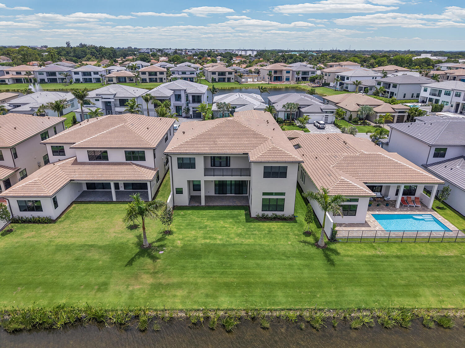 9523 Riverside Pk Drive Boca Raton, FL 33434 - Photo 45 of 47 DJI_20260527133734_0187_D
