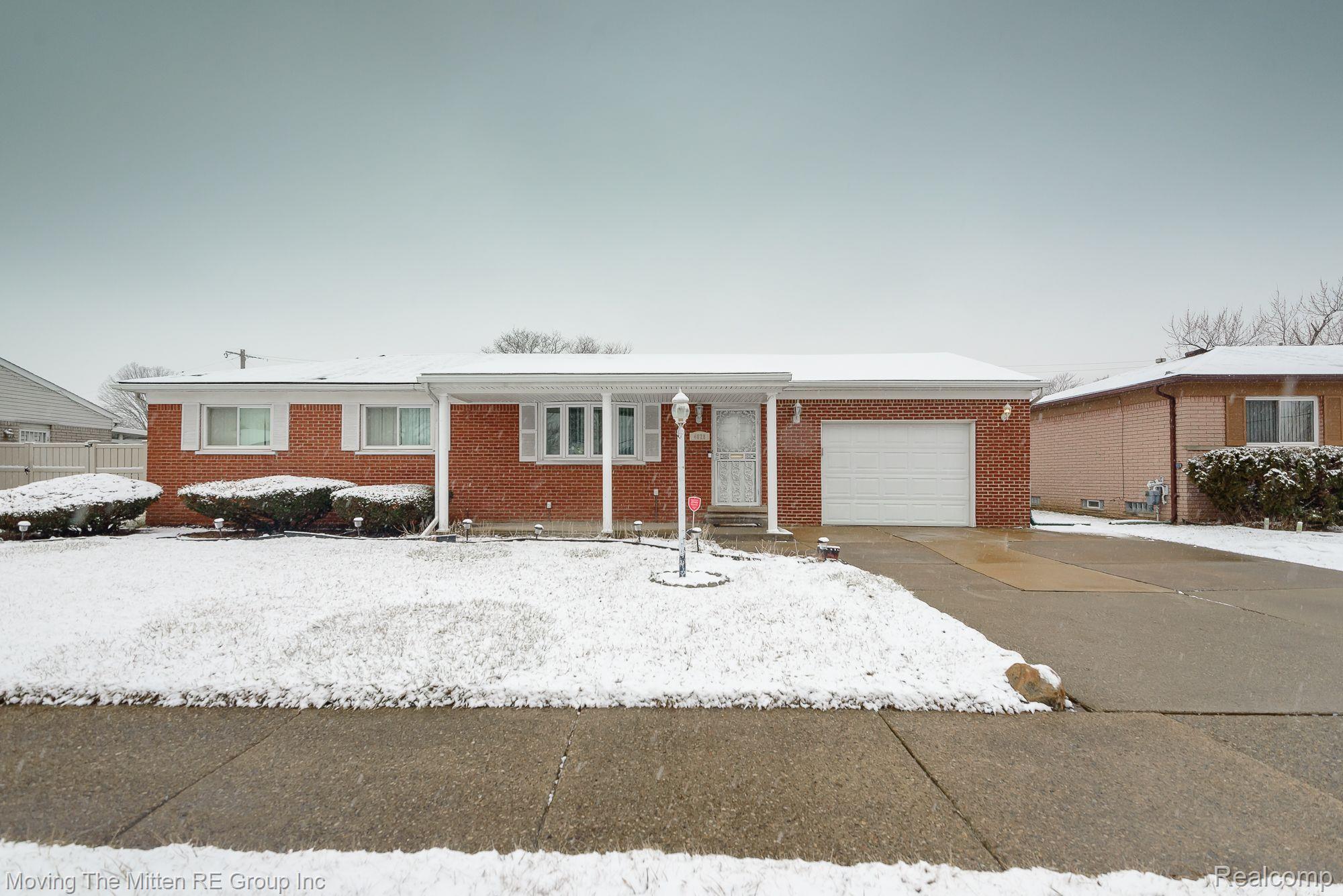 4028 Farnum Inkster, MI 48141 - Photo 1 of 36 Gallery Image 1