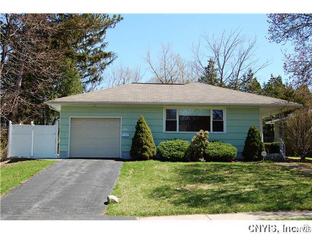 211 Nottingham Road Syracuse, NY 13224 - Photo 1 of 1 Exterior Front