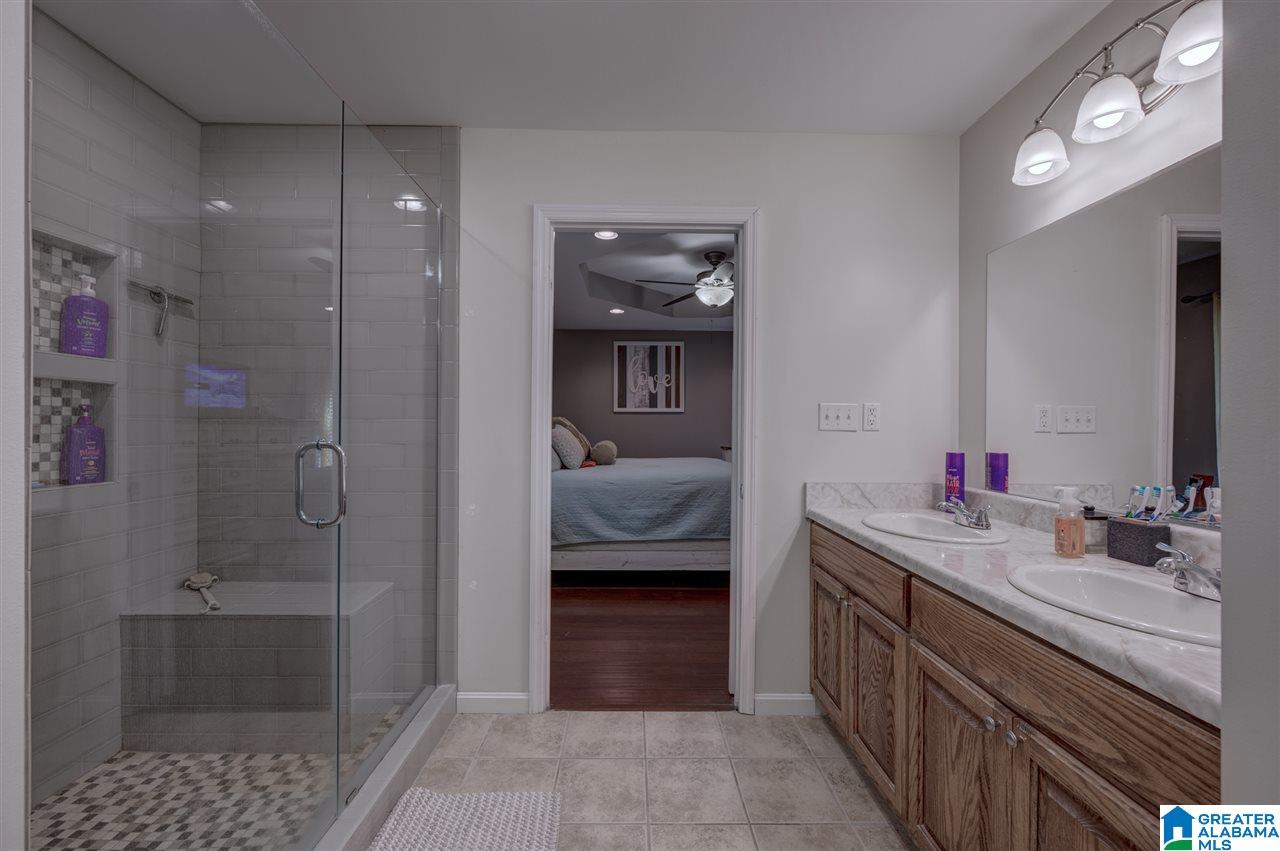 1023 Mountain Lake Road Warrior, AL 35180 - Photo 12 of 29