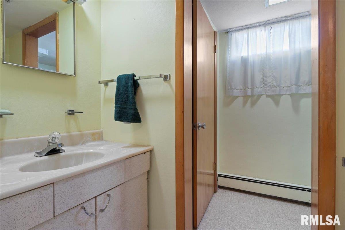 7001 Old Rte 36 Riverton, IL 62561 - Photo 31 of 46 Gallery Image 31