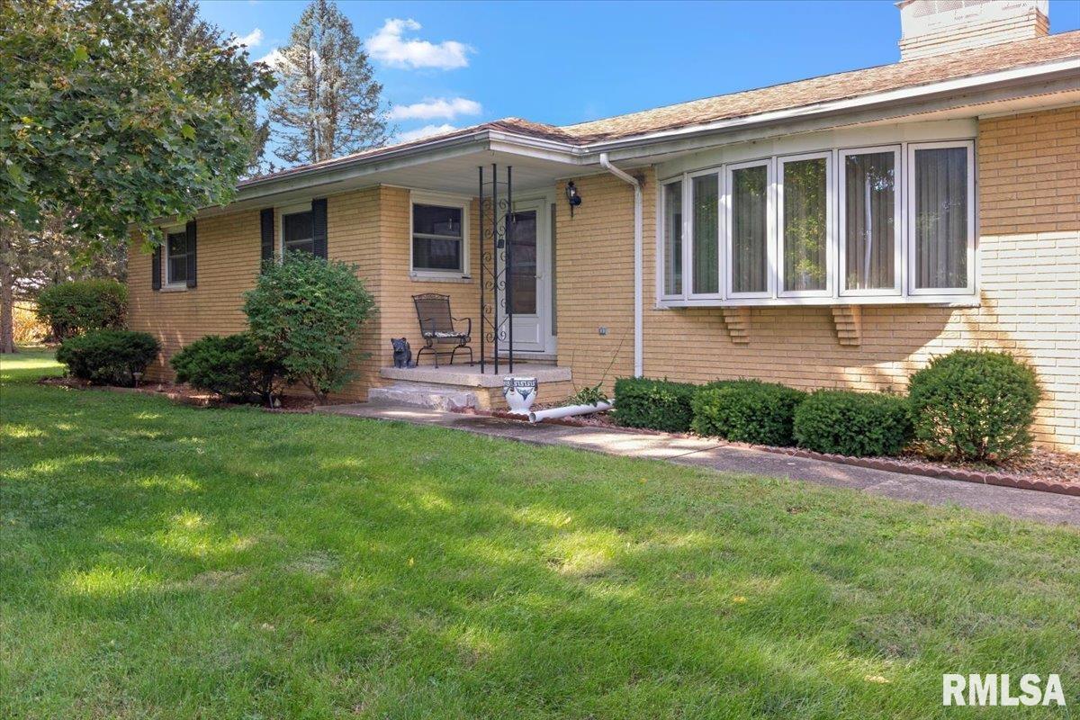 7001 Old Rte 36 Riverton, IL 62561 - Photo 5 of 46 Gallery Image 5