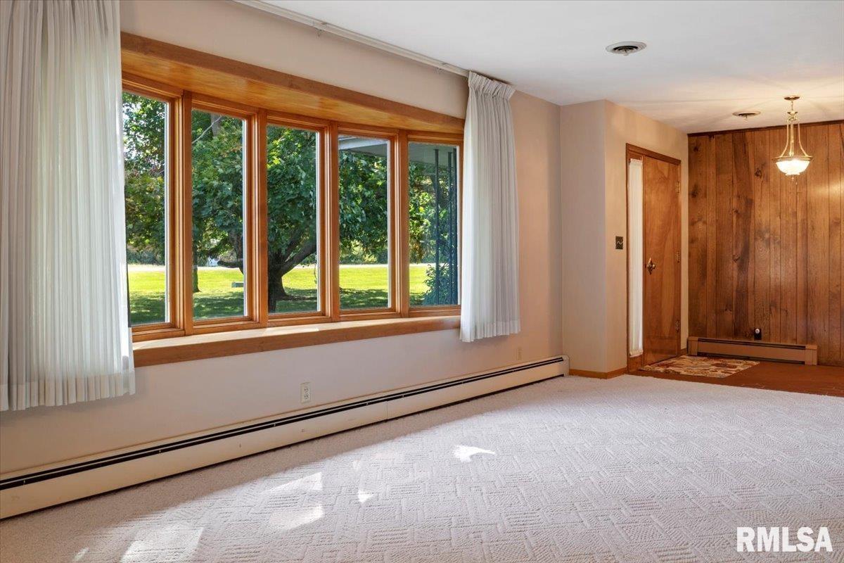7001 Old Rte 36 Riverton, IL 62561 - Photo 8 of 46 Gallery Image 8