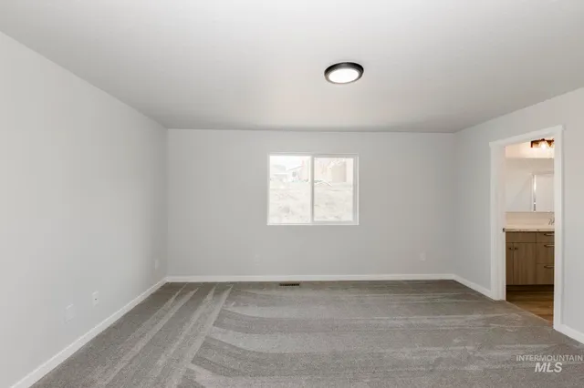 $369,990 | 216 Moose Street, Horseshoe Bend, ID 83629