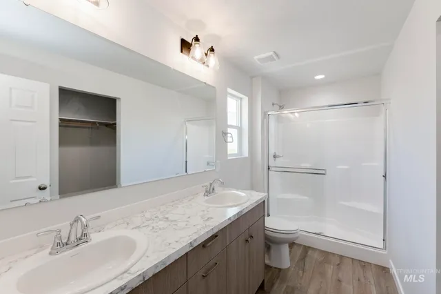 $369,990 | 216 Moose Street, Horseshoe Bend, ID 83629