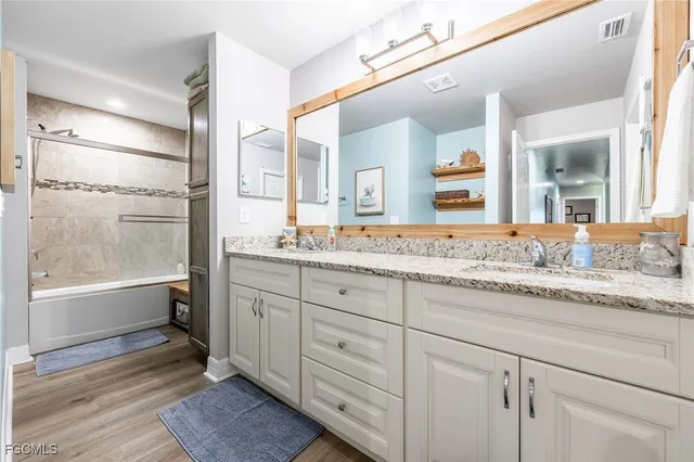 $469,000 | 7690 18th Place, LaBelle, FL 33935