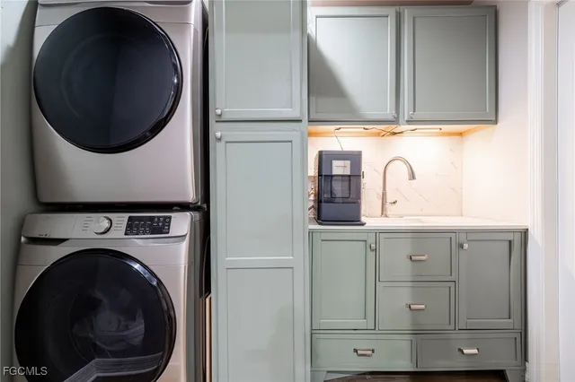 $469,000 | 7690 18th Place, LaBelle, FL 33935