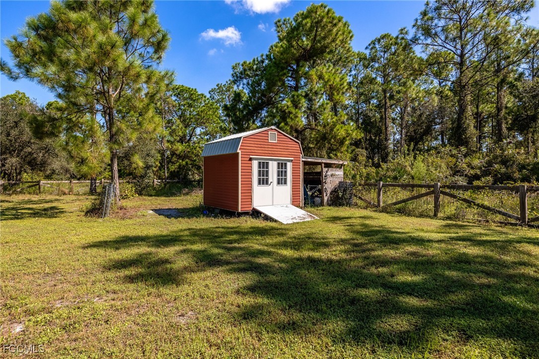 7690 18th Place LaBelle, FL 33935 - Photo 23 of 25