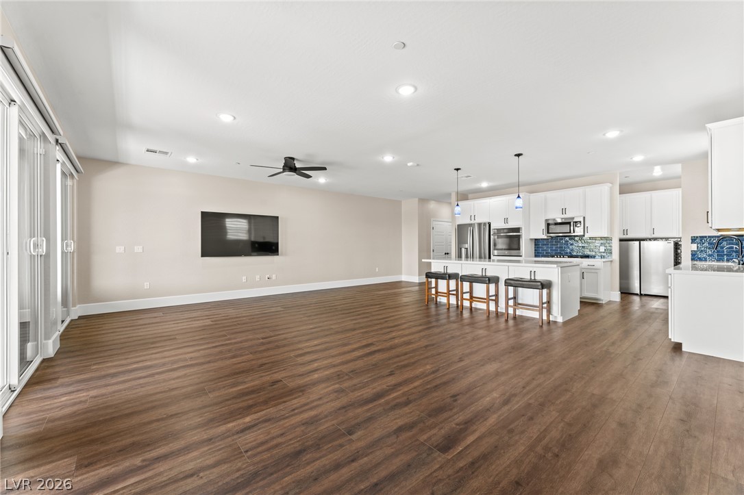 2555 Hampton Road, Unit 11210 Henderson, NV 89052 - Photo 2 of 48