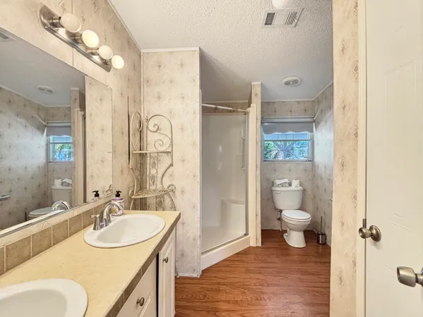 $2,500 | 7568 Southeast Swan Avenue, Hobe Sound, FL 33455