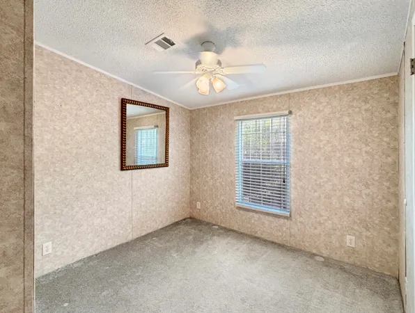 $2,500 | 7568 Southeast Swan Avenue, Hobe Sound, FL 33455