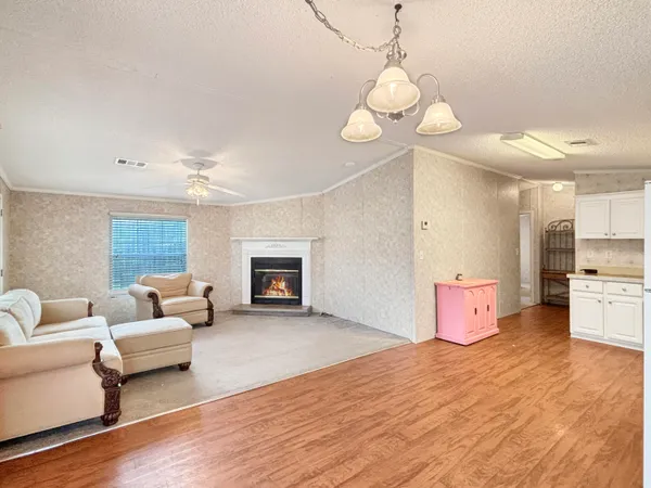 $2,500 | 7568 Southeast Swan Avenue, Hobe Sound, FL 33455