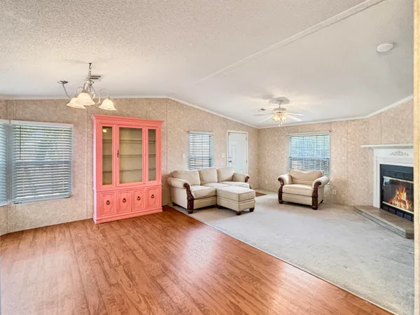 $2,500 | 7568 Southeast Swan Avenue, Hobe Sound, FL 33455