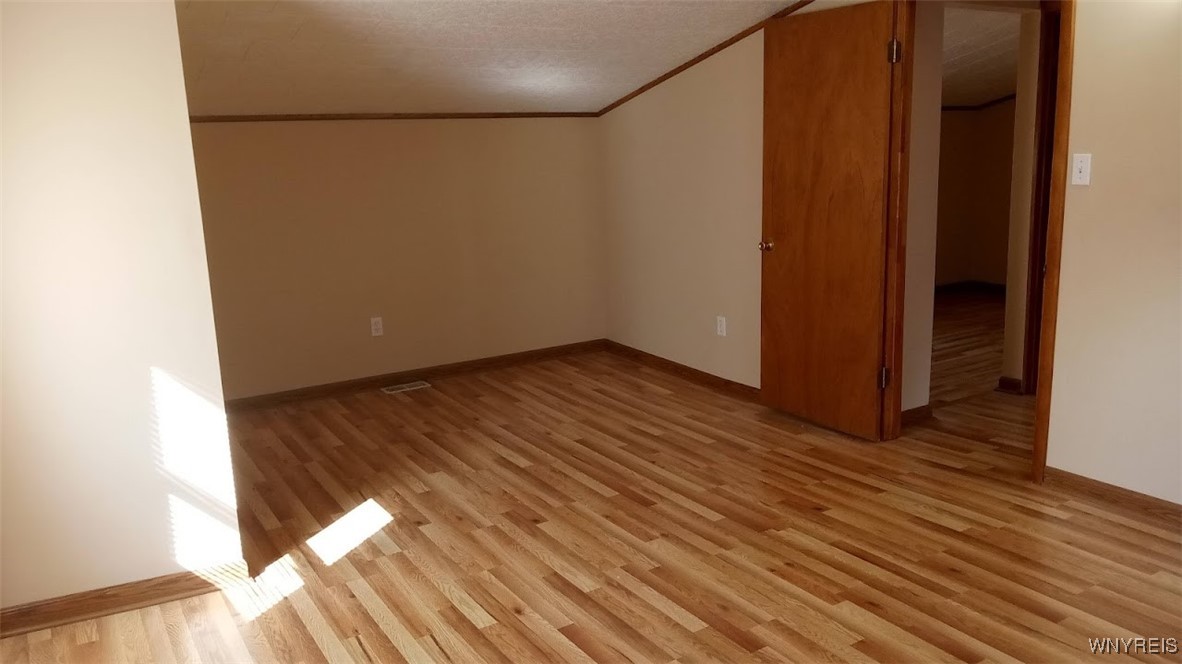 90 Allen Street Lockport City, NY 14094 - Photo 15 of 27