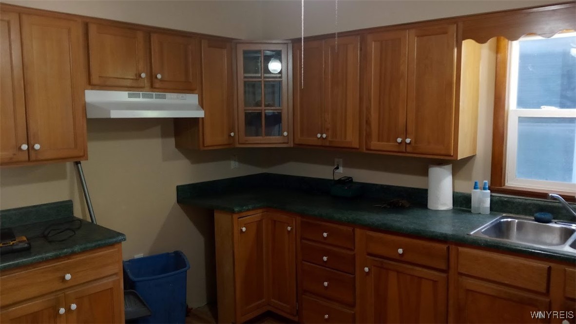 90 Allen Street Lockport City, NY 14094 - Photo 5 of 27