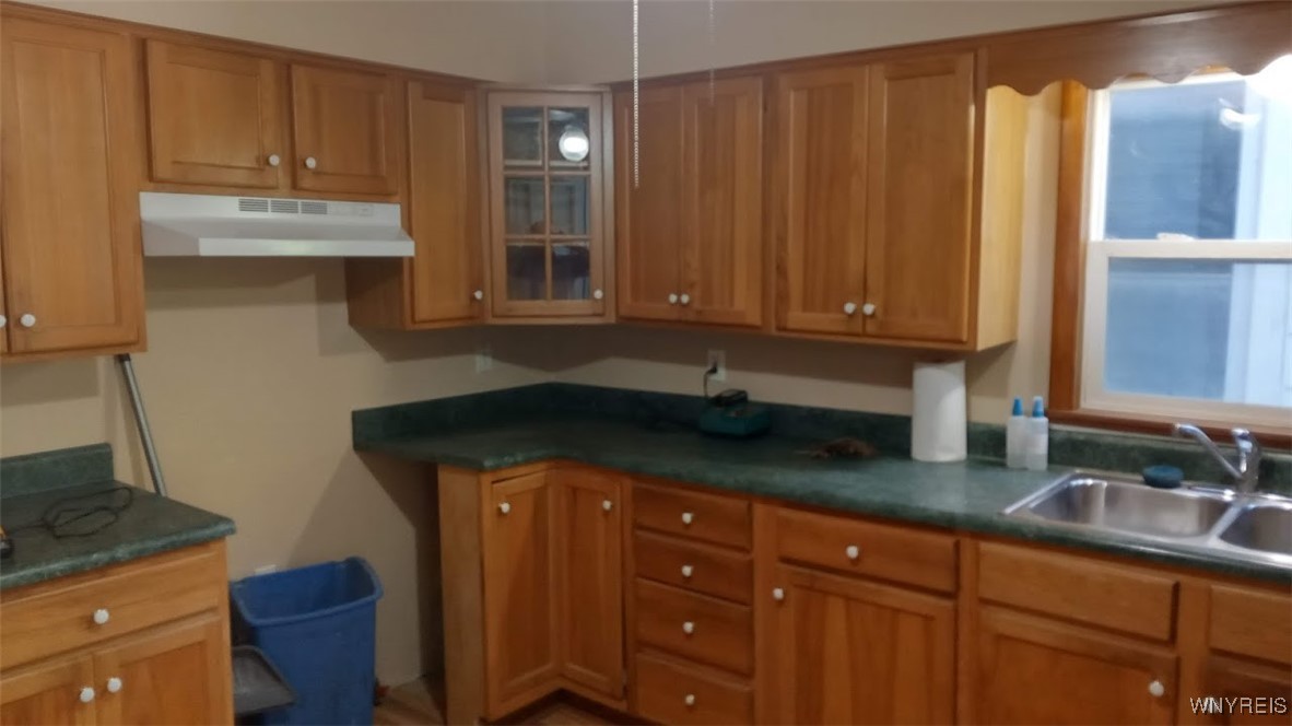 90 Allen Street Lockport City, NY 14094 - Photo 7 of 27