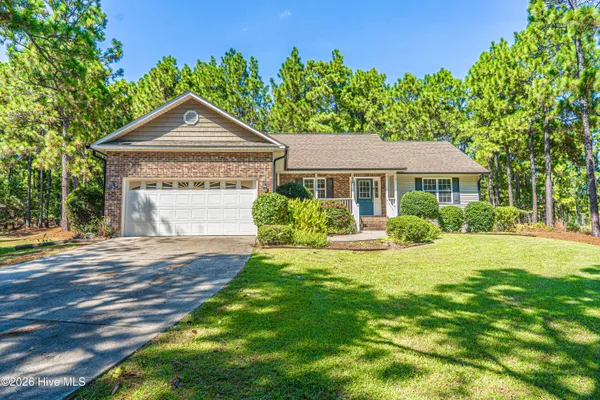 $400,000 | 102 Sheffield Lane, West End, NC 27376