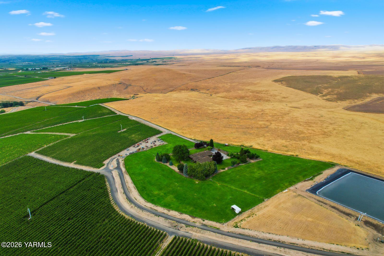 170732 Olsen Road Grandview, WA 98930 - Photo 54 of 58 52 Drone