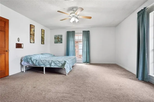 $289,900 | 4005 Hillcrest Drive, Marrero, LA 70072