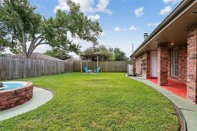 $289,900 | 4005 Hillcrest Drive, Marrero, LA 70072