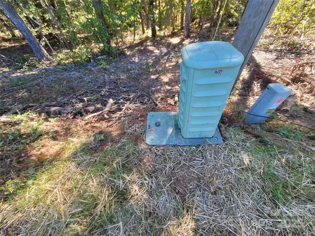 a view of stairs and yard