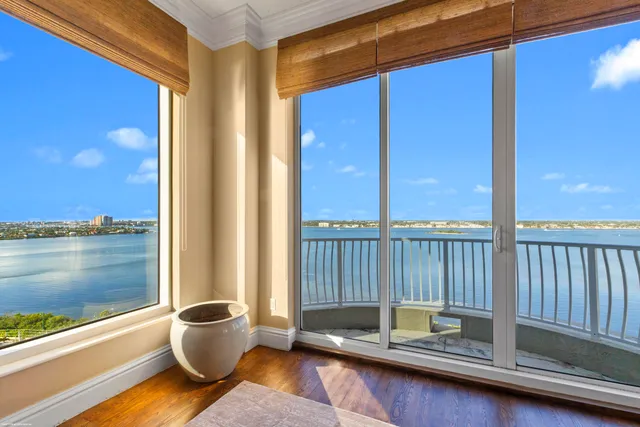 $4,595,000 | 5310 North Ocean Drive, Unit PH 1201, Singer Island, FL 33404