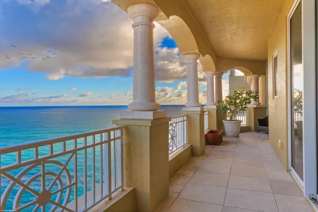 $4,595,000 | 5310 North Ocean Drive, Unit PH 1201, Singer Island, FL 33404