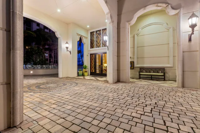 $4,595,000 | 5310 North Ocean Drive, Unit PH 1201, Singer Island, FL 33404