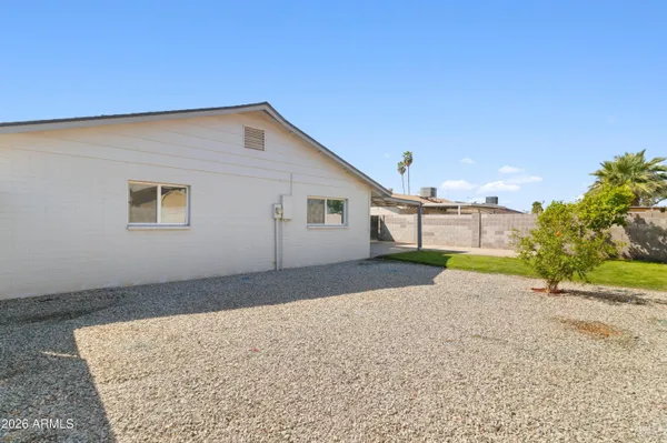 $1,999 | 6302 West Monterey Way, Phoenix, AZ 85033