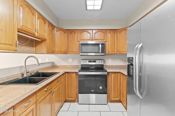 $1,999 | 6302 West Monterey Way, Phoenix, AZ 85033