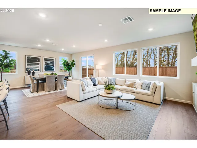 $629,900 | 8841 Southwest Choke Cherry, Tualatin, OR 97062