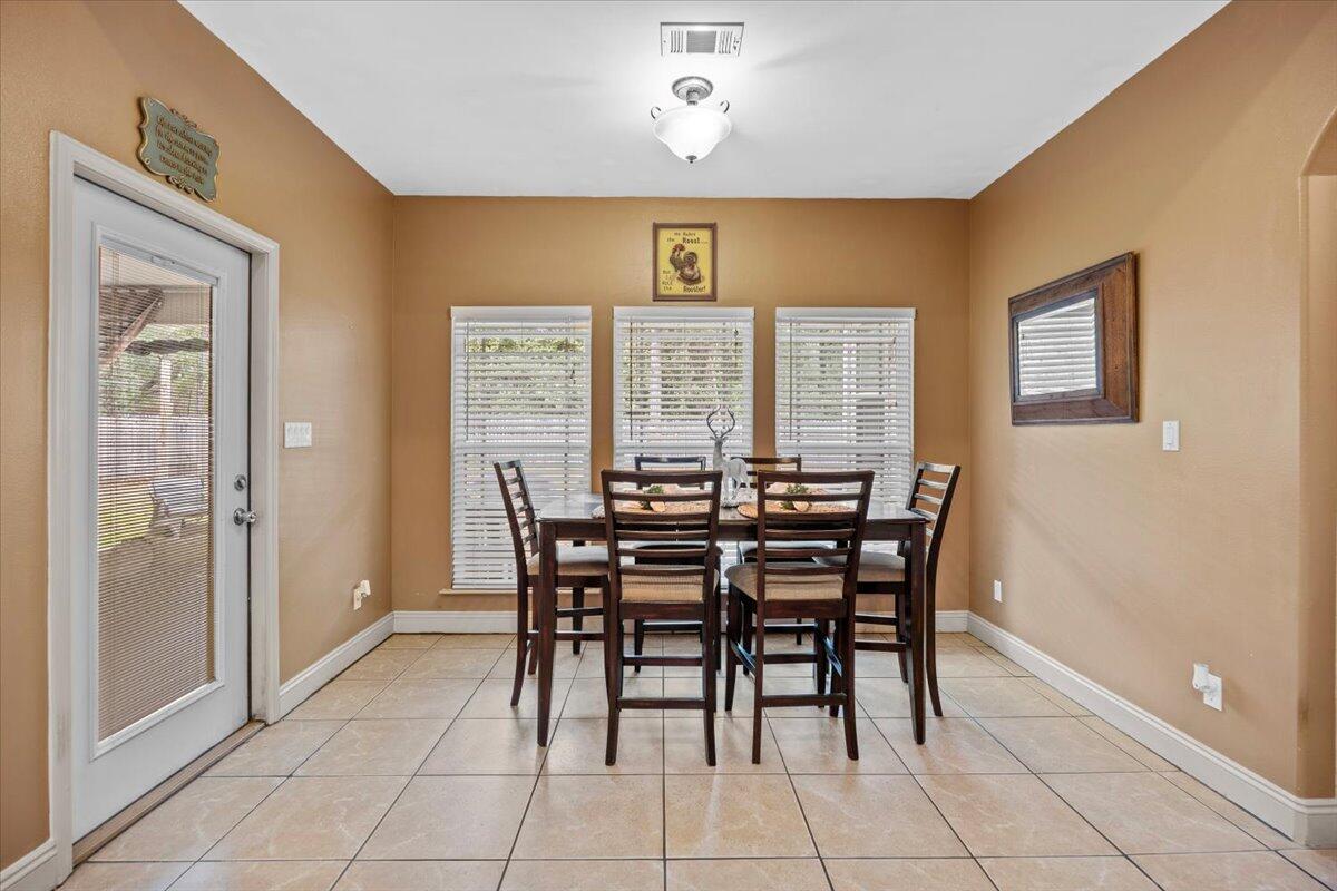 4500 Highway 20 Freeport, FL 32439 - Photo 14 of 53 17-1V3A8494