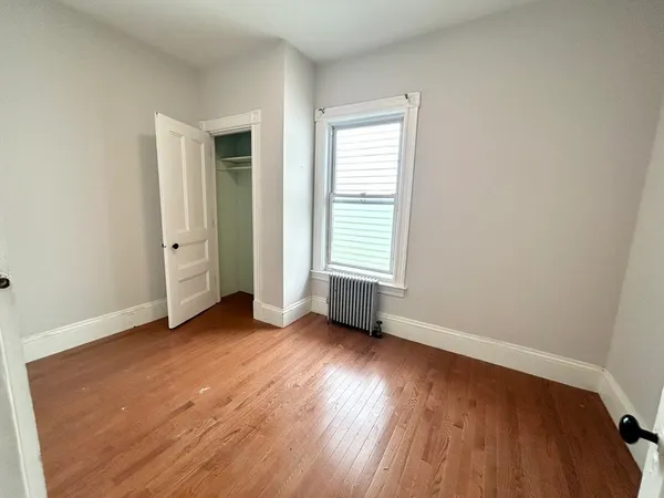 $2,900 | 22 Humphreys Street, Unit 3, Boston, MA 02125