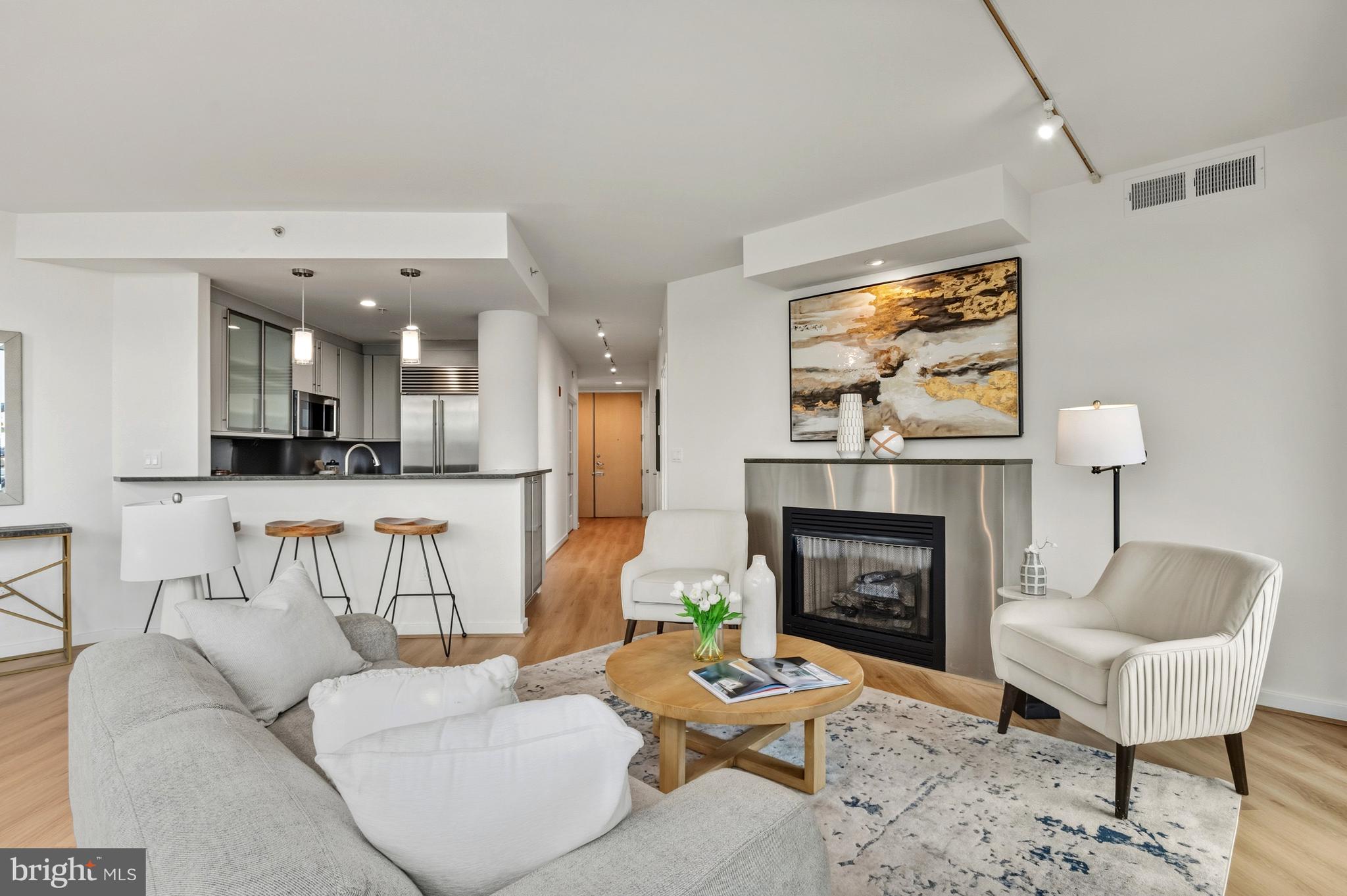 1300 13th Street Northwest, Unit 801 Washington, DC 20005 - Photo 5 of 28