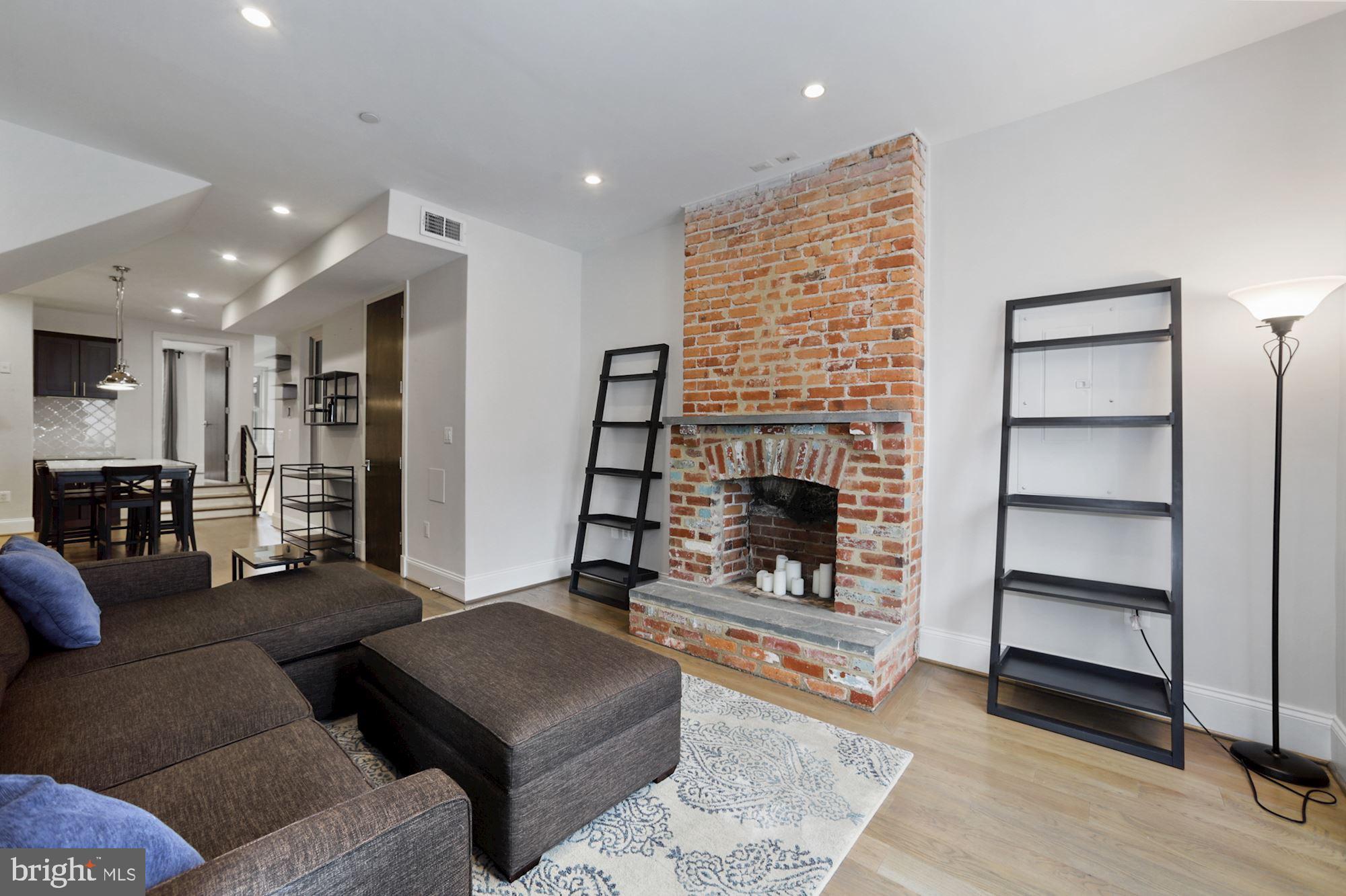 2298 Champlain Street Northwest, Unit B Washington, DC 20009 - Photo 9 of 65